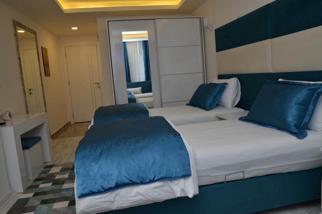 Deep Hotel Istambul Quarto foto