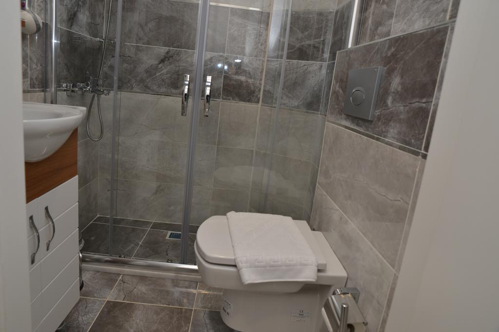 Deep Hotel Istambul Quarto foto