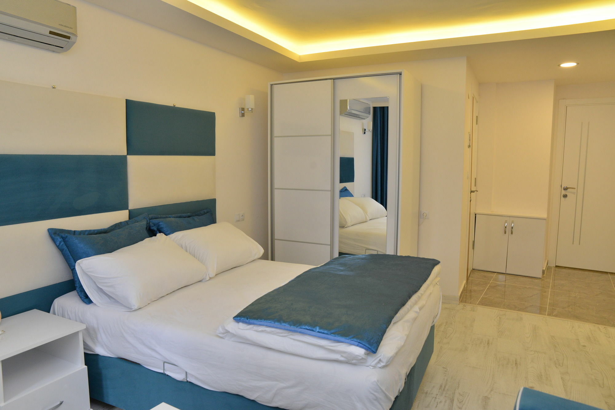 Deep Hotel Istambul Exterior foto